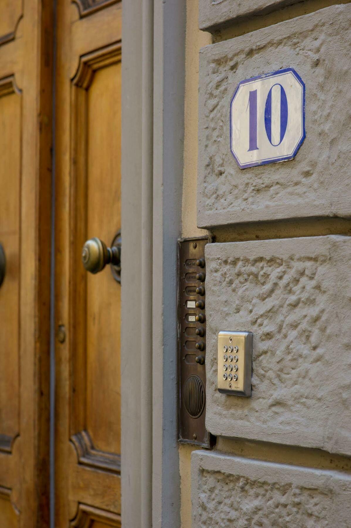 Arnobio Florence Suites Florença Exterior foto
